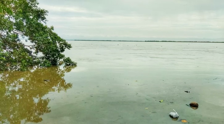 ১৩ জেলার বন্যা পরিস্থিতির আরও অবনতি